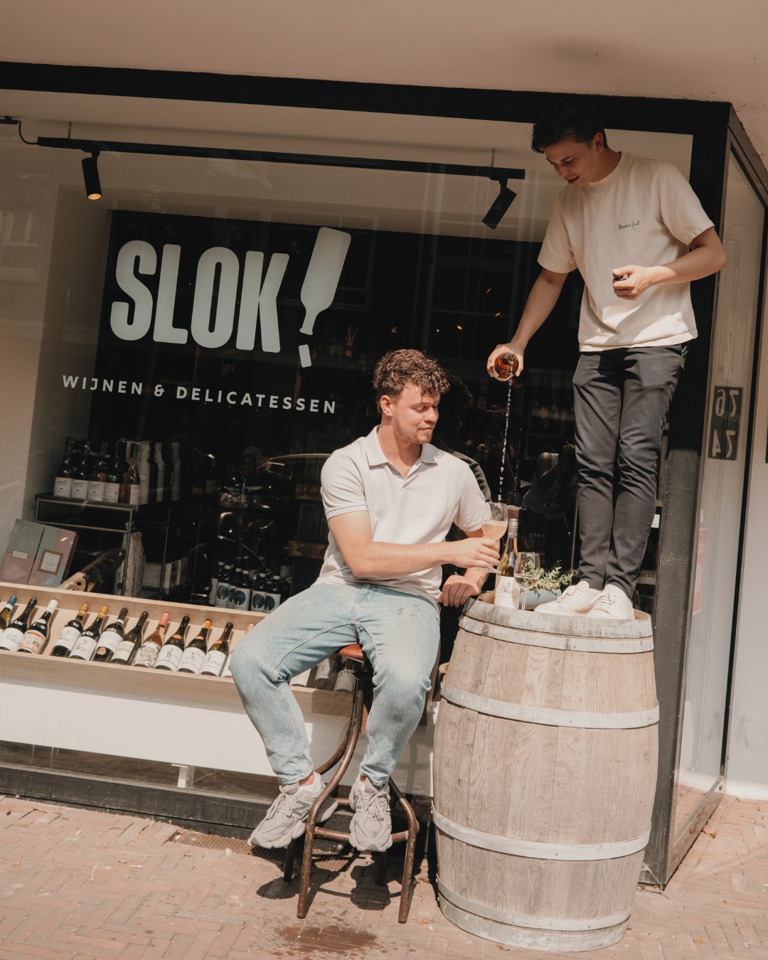 07-storefront-team